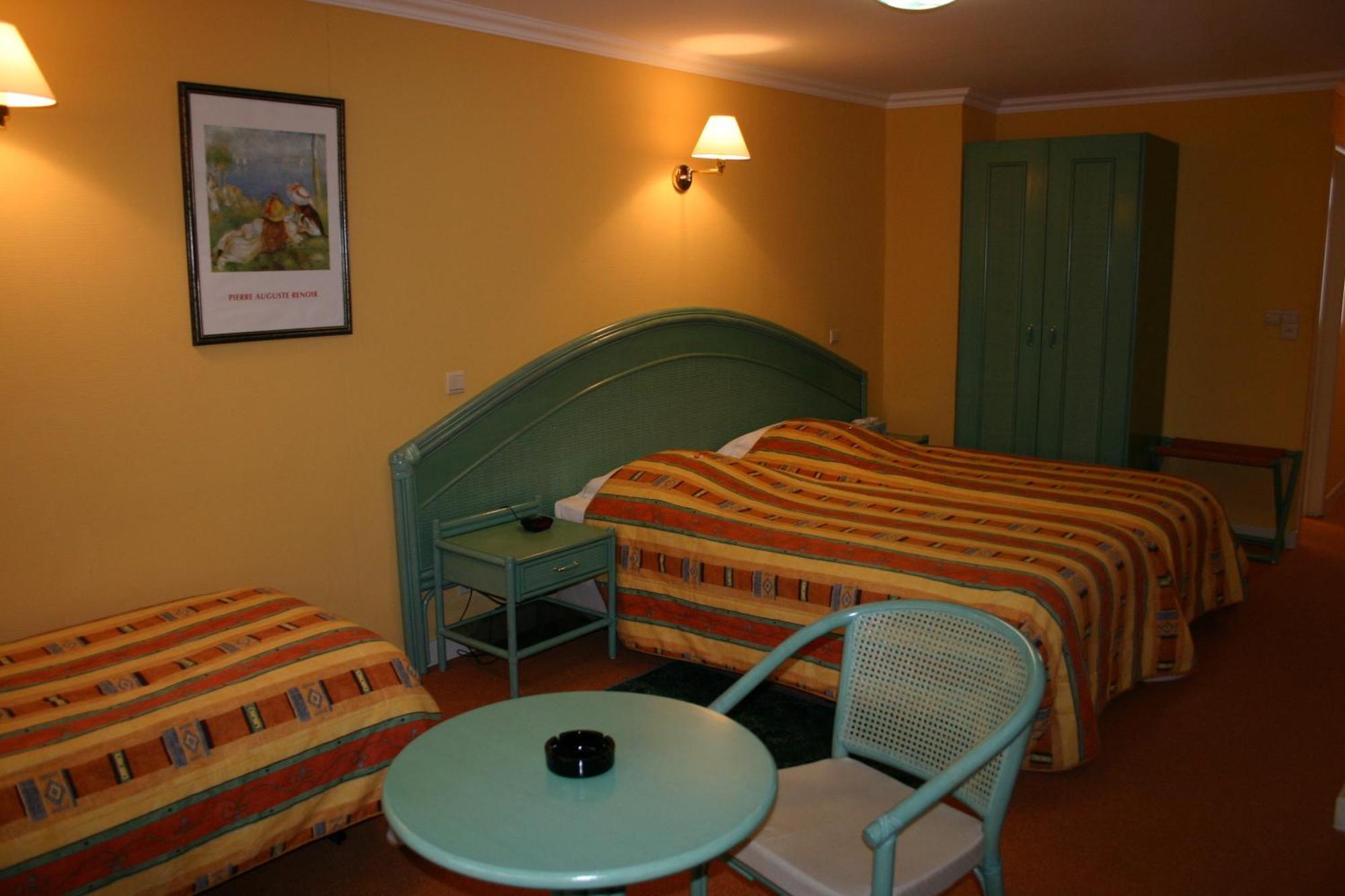 Hotel Le Relais De Pommard Франкоршан Стая снимка